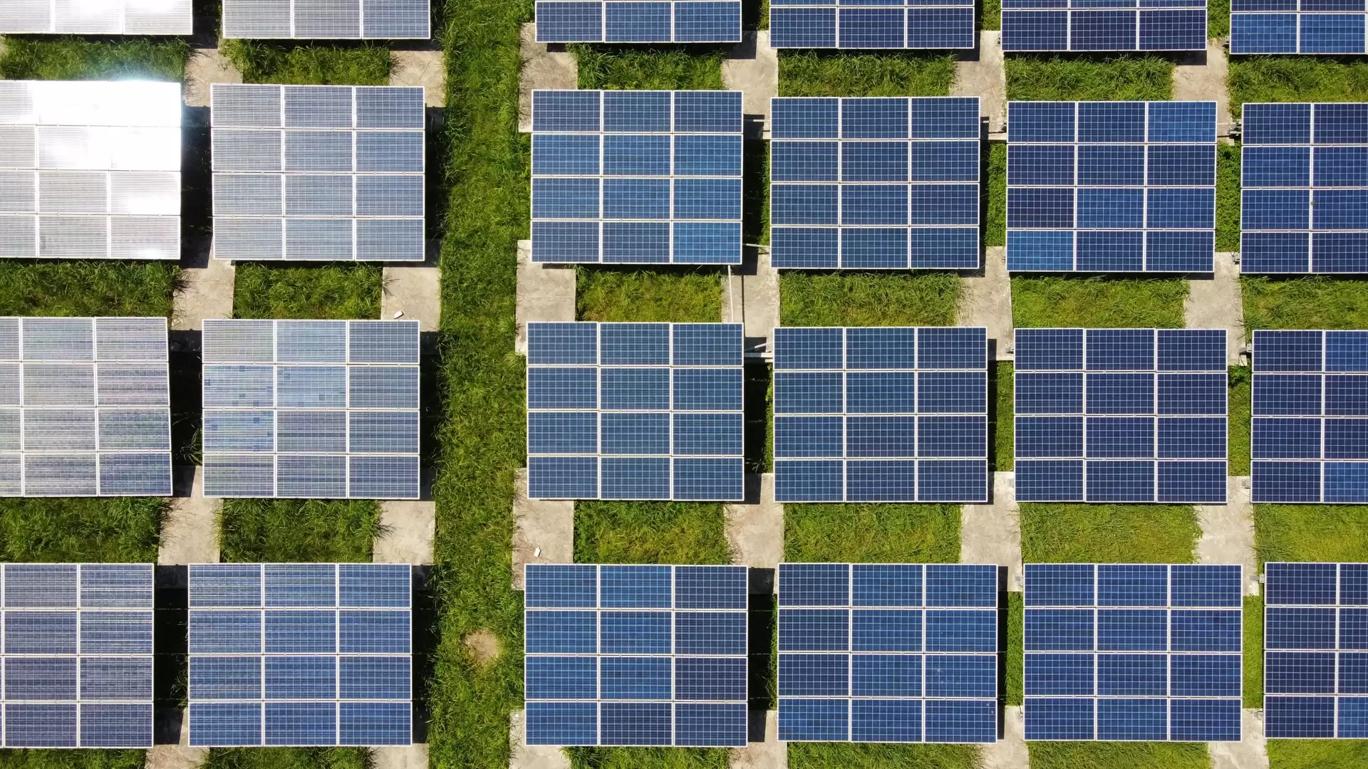 Solarmodule auf Dach